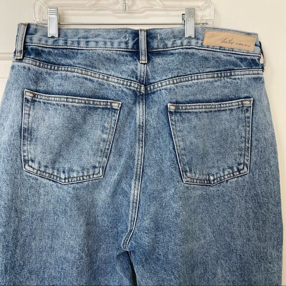 Betro Simone High Waist Straight Leg Button Fly Rip Knee Jean Women Size 31 New! - Picture 4 of 10